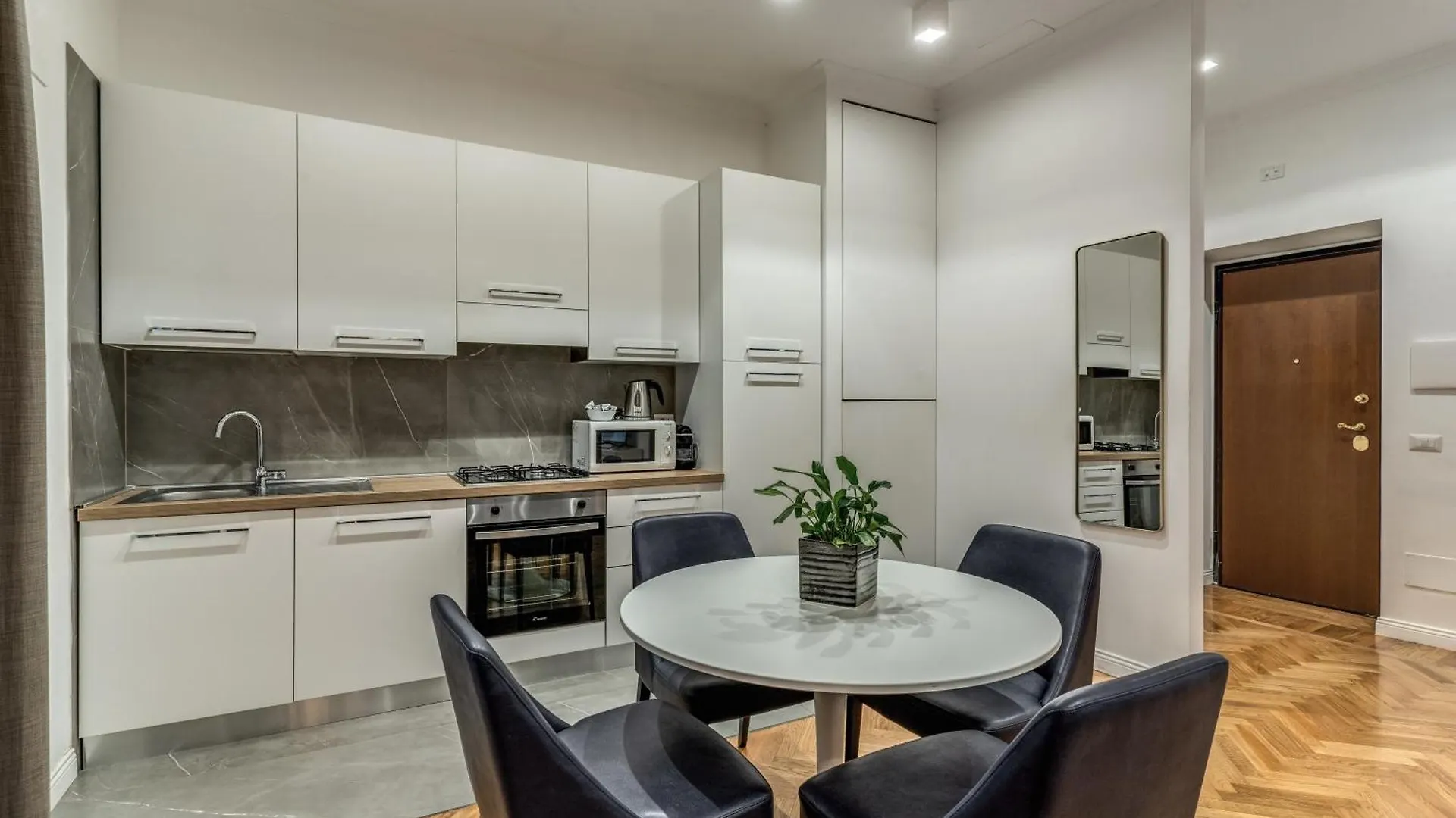 Margana Apartment - Maison D'Art Collection Roma